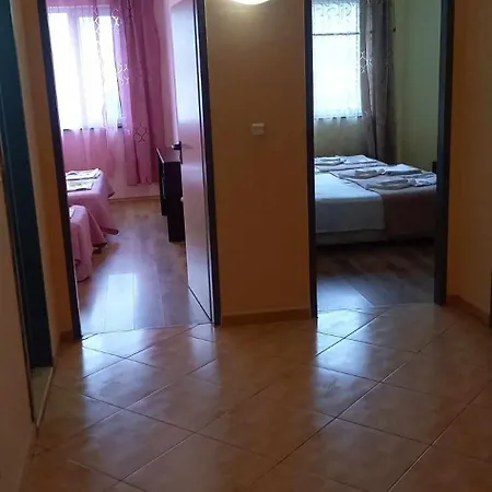 Apartmanhotel Plaza *